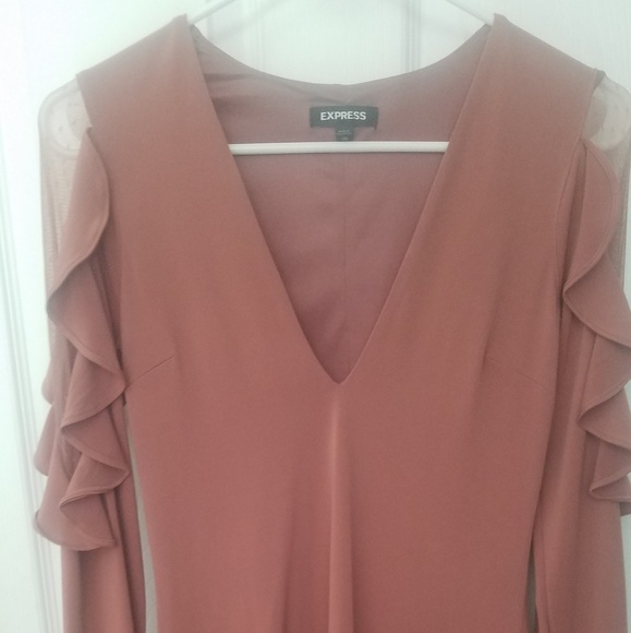 Express ruffle sleeve sheath dress - Picture 2 of 5